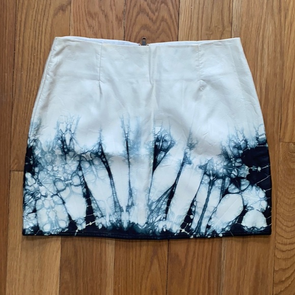 Leather Tye Dye Mini 🖤🌀🤍 - Picture 1 of 3